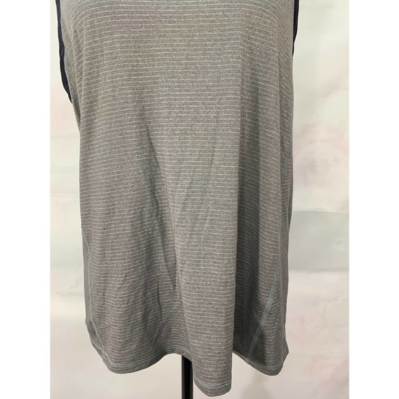 Lululemon Clip In Tank Top - Picture 8 of 12